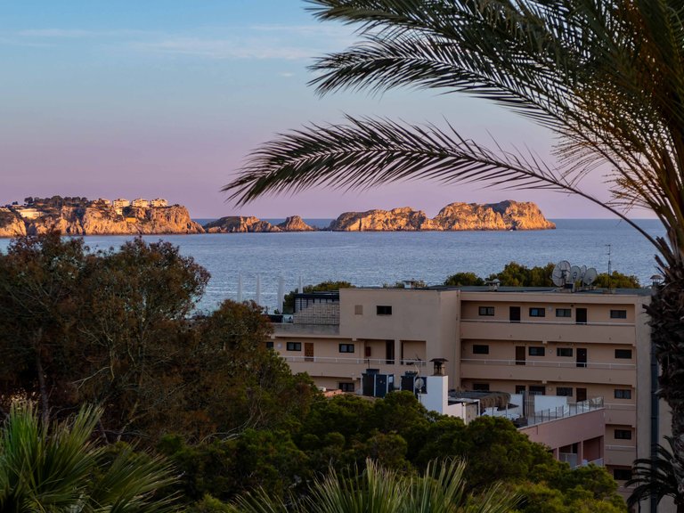 Villa for Sale in Paguera, Balearic Islands 4