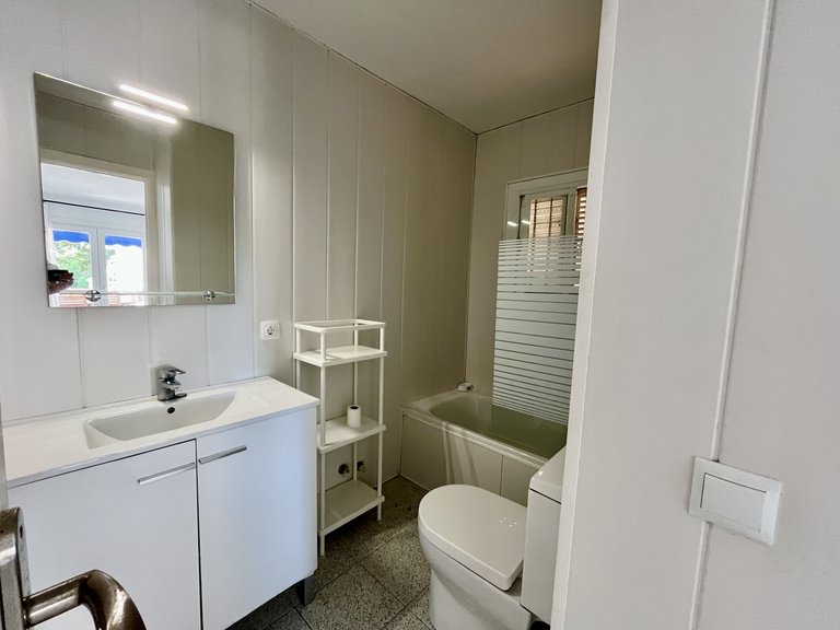 Apartment for Rent in Palmanova, Balearic Islands 9