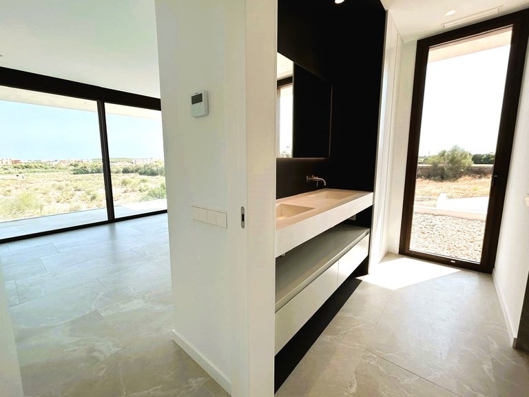 Villa for Sale in Cala Millor, Balearic Islands 22