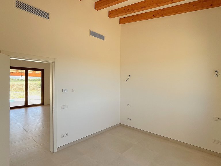 Country House for Sale in Manacor, Balearic Islands 14