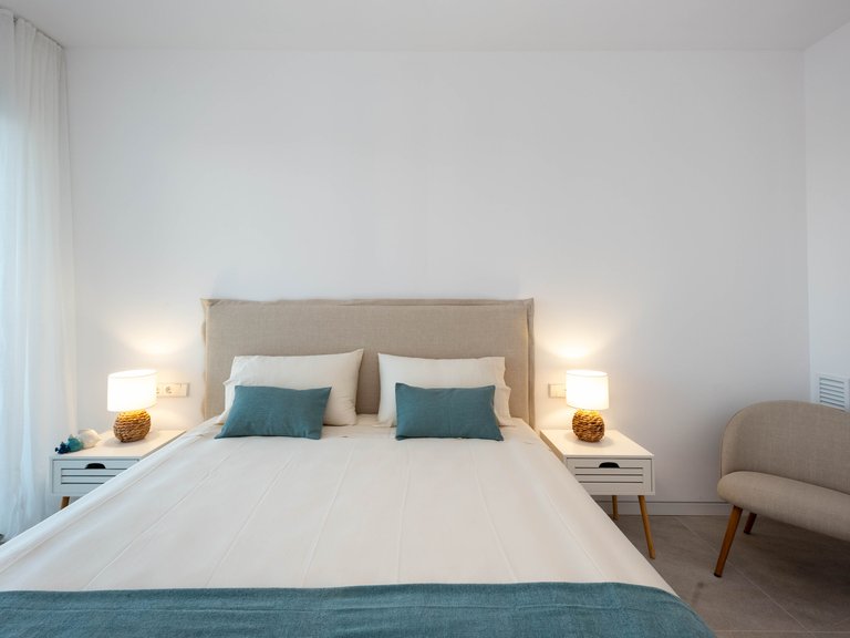 Apartment for Sale in Paseo Marítimo, Balearic Islands 14