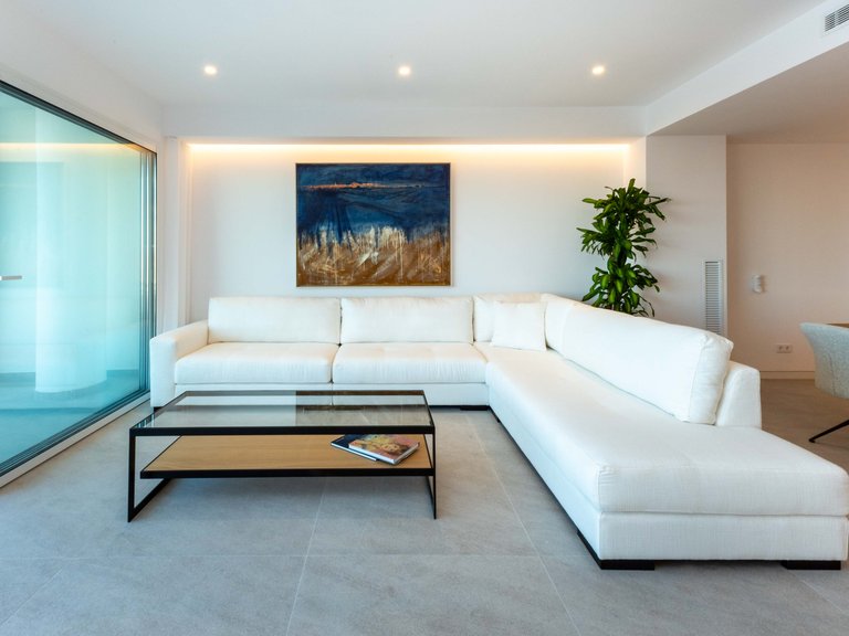 Apartment for Sale in Paseo Marítimo, Balearic Islands 6