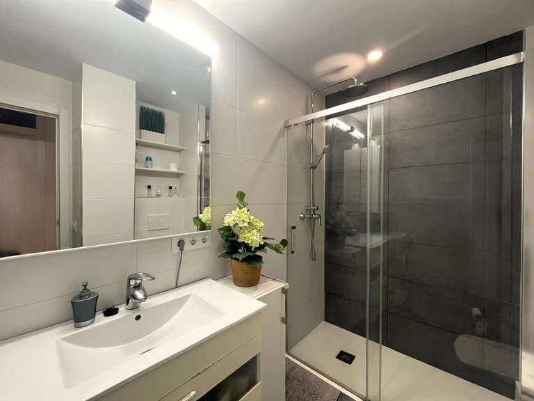 Apartment for Sale in Sol De Mallorca, Balearic Islands 10