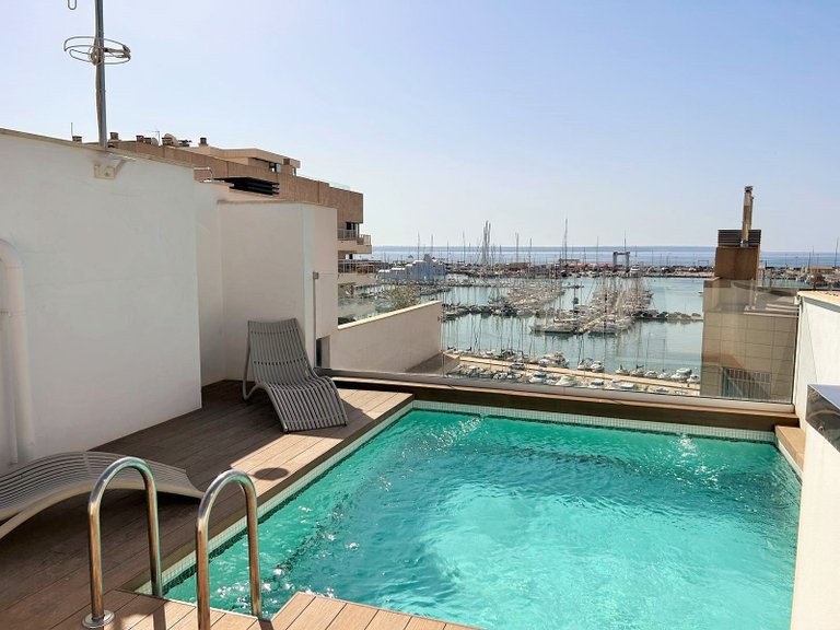 Apartment for Sale in Palma De Mallorca, Balearic Islands 1