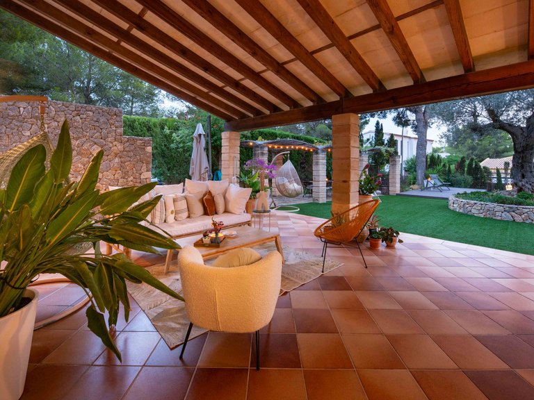 Villa for Sale in Santa Ponsa, Balearic Islands 3