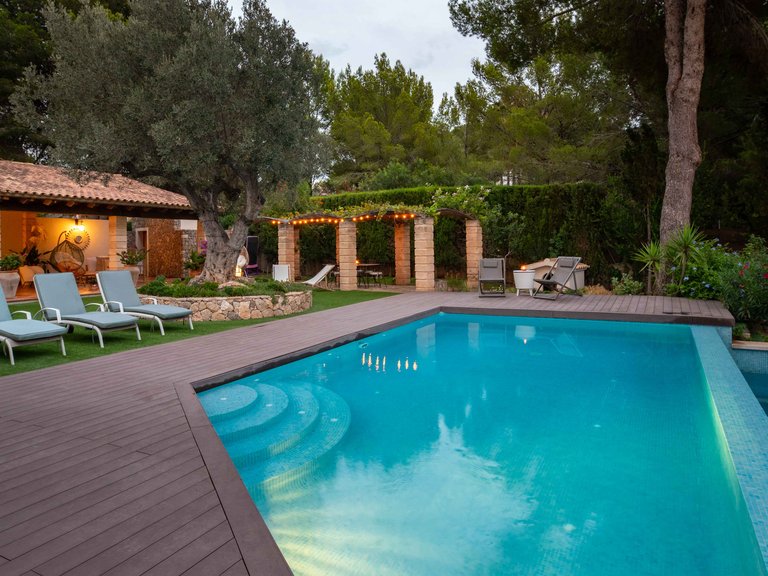 Villa for Sale in Santa Ponsa, Balearic Islands 4