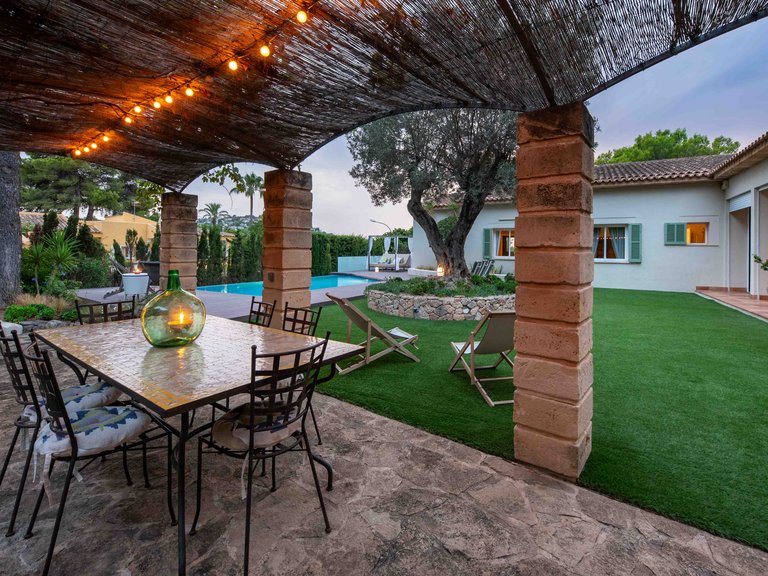 Villa for Sale in Santa Ponsa, Balearic Islands 2