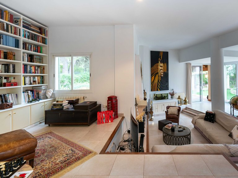 Villa for Sale in Santa Ponsa, Balearic Islands 5