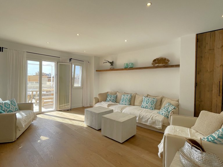 Apartment for Sale in Puerto De Andratx, Balearic Islands 3