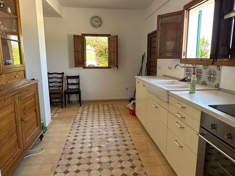 Villa for Sale in Establiments, Balearic Islands 3