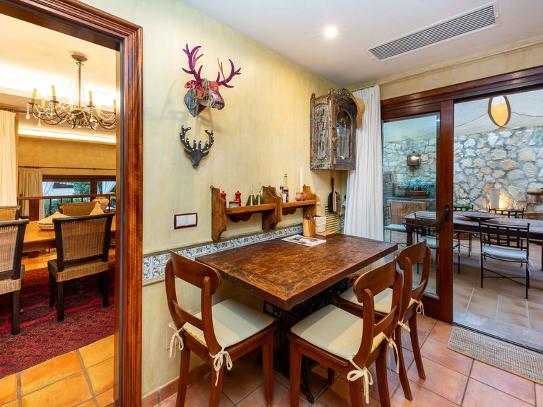 Villa for Sale in Bendinat, Balearic Islands 18