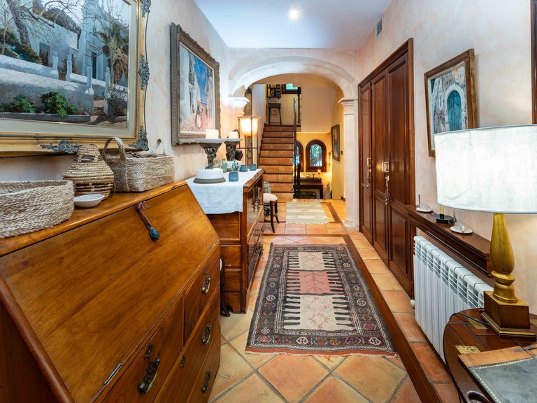 Villa for Sale in Bendinat, Balearic Islands 27
