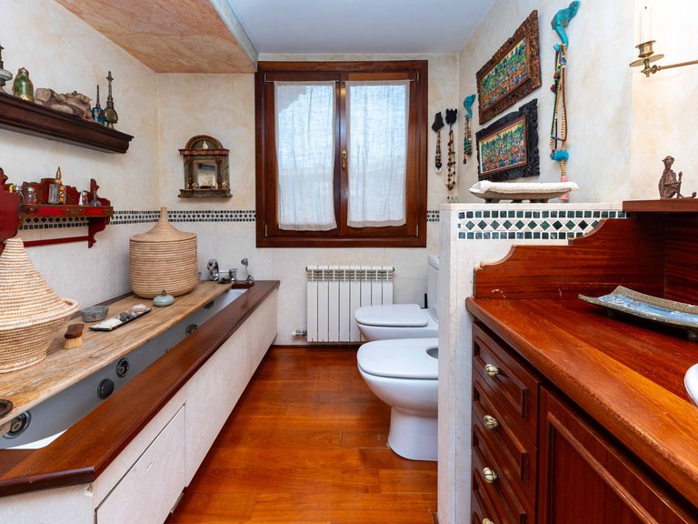 Villa for Sale in Bendinat, Balearic Islands 29