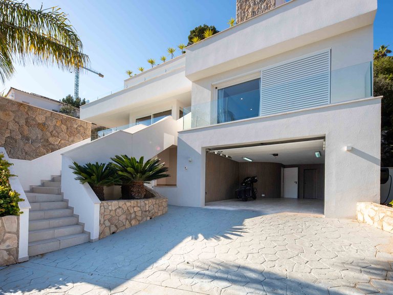 Villa for Sale in Puerto De Andratx, Balearic Islands 3