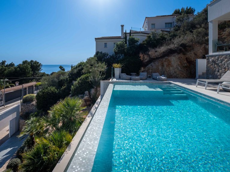 Villa for Sale in Puerto De Andratx, Balearic Islands 4
