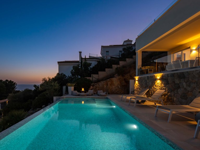Villa for Sale in Puerto De Andratx, Balearic Islands 28