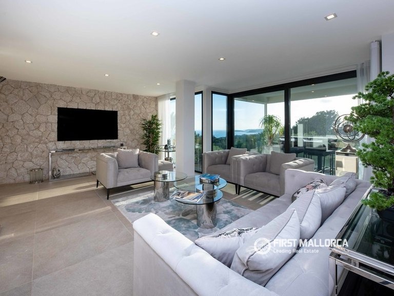 Villa for Sale in Costa D´en Blanes, Balearic Islands 4