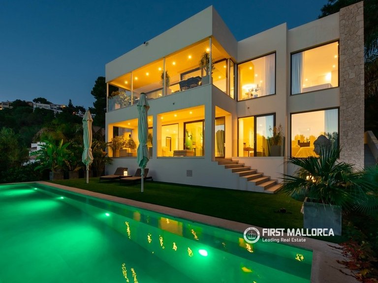 Villa for Sale in Costa D´en Blanes, Balearic Islands 1