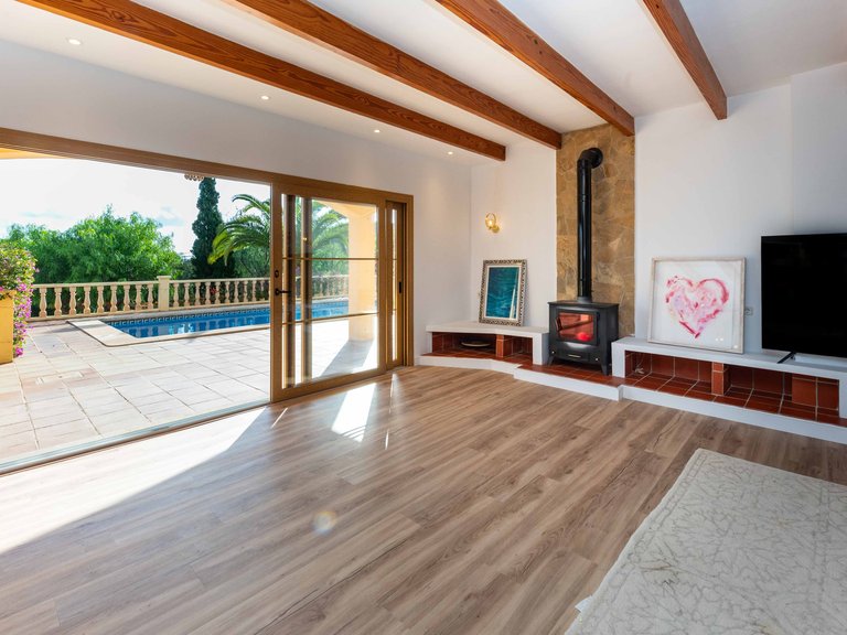 Villa for Sale in Es Capdellà, Balearic Islands 4