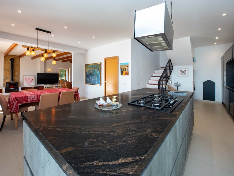 Villa for Sale in Es Capdellà, Balearic Islands 8
