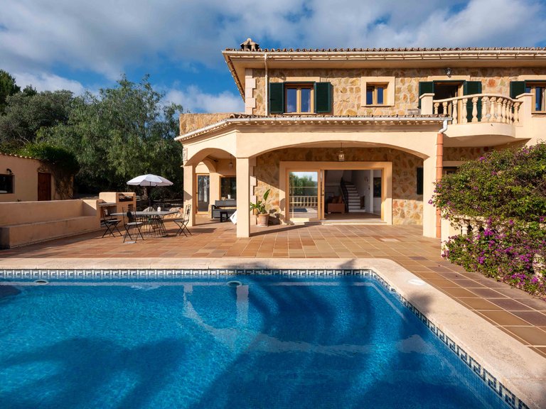 Villa for Sale in Es Capdellà, Balearic Islands 2
