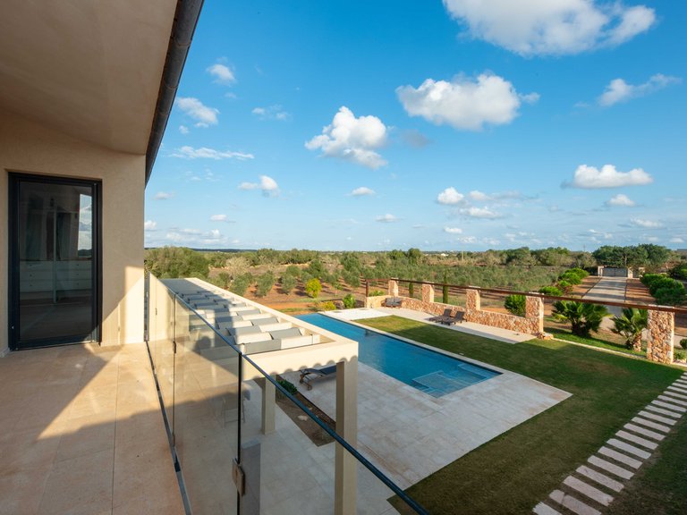 Country House for Sale in Ses Salines, Balearic Islands 16