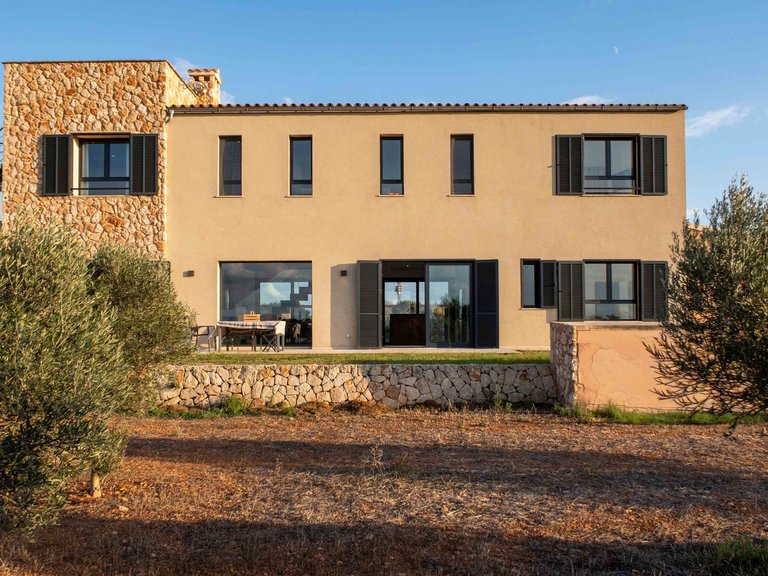 Country House for Sale in Ses Salines, Balearic Islands 9