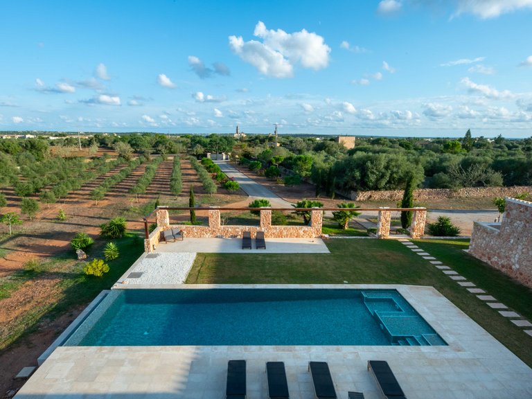 Country House for Sale in Ses Salines, Balearic Islands 12