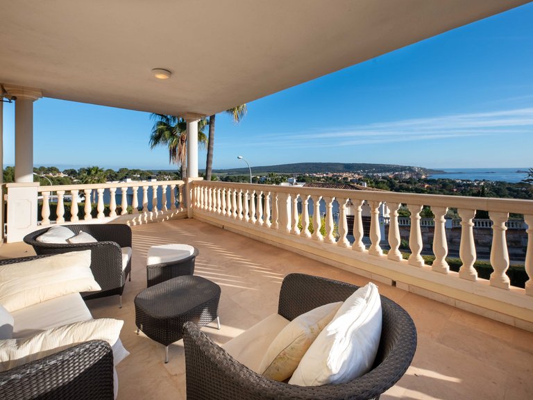 Villa for Sale in Nova Santa Ponsa, Balearic Islands 23