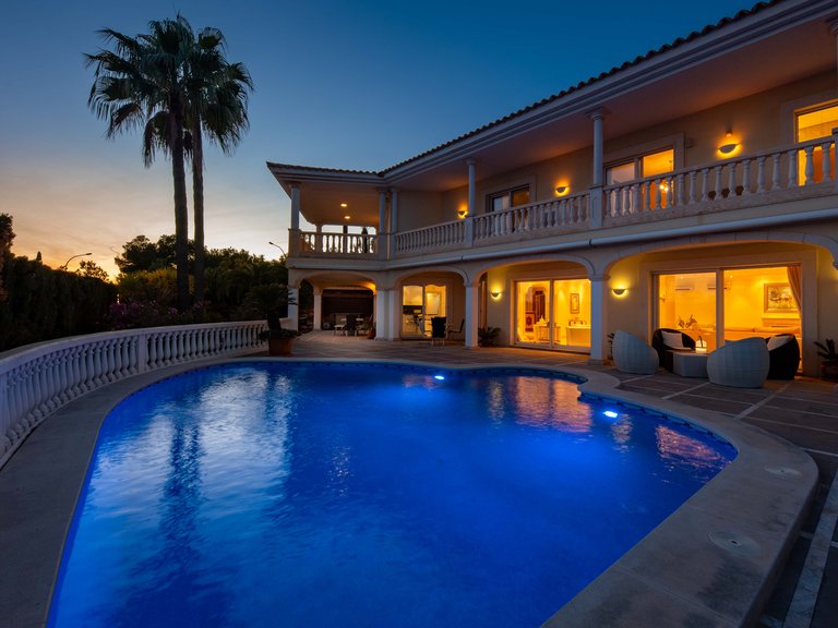 Villa for Sale in Nova Santa Ponsa, Balearic Islands 1