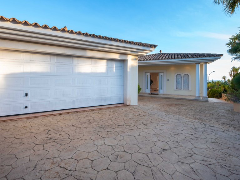 Villa for Sale in Nova Santa Ponsa, Balearic Islands 29