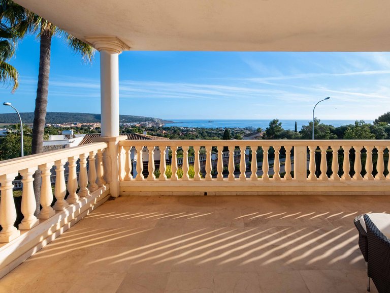 Villa for Sale in Nova Santa Ponsa, Balearic Islands 16