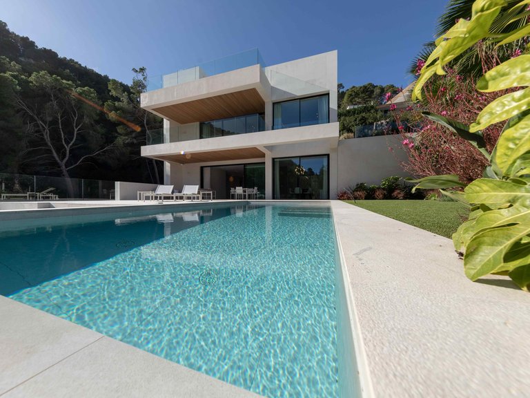 Villa for Sale in Son Vida, Balearic Islands 8