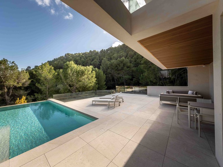 Villa for Sale in Son Vida, Balearic Islands 36