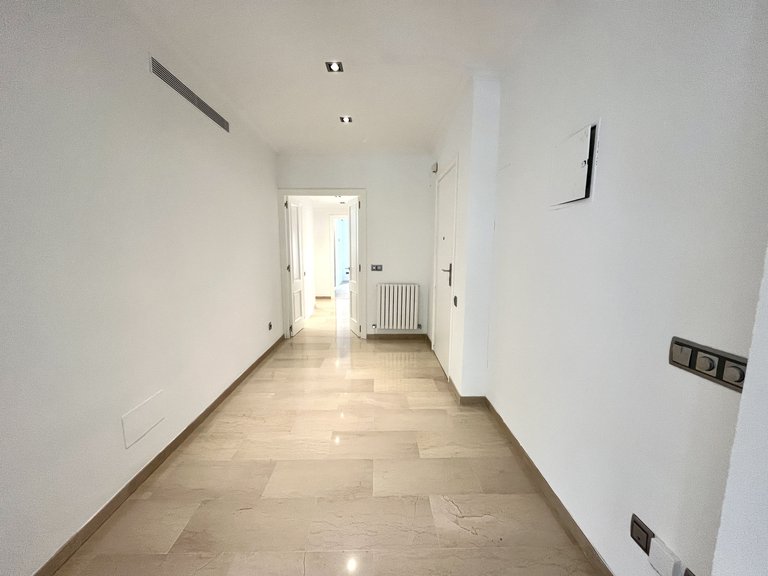 Apartment for Rent in Palma De Mallorca, Balearic Islands 3