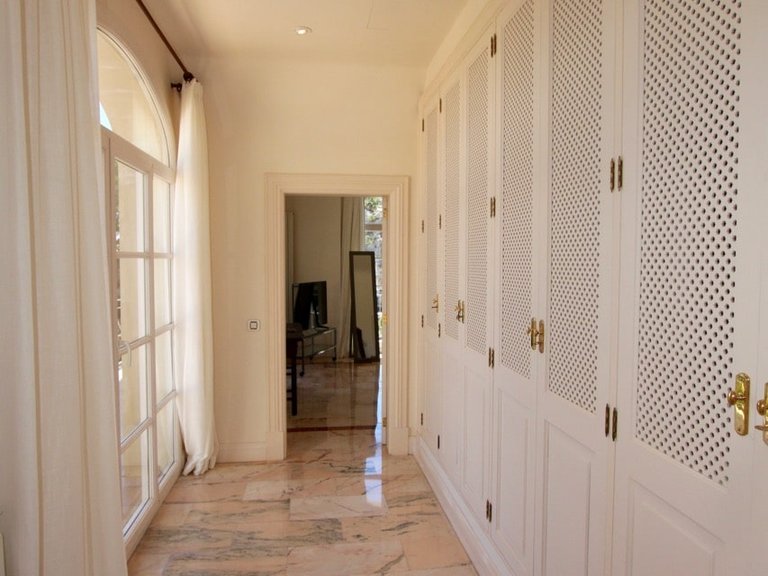 Villa for Sale in Son Vida, Balearic Islands 10