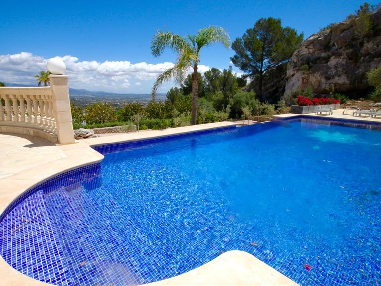 Villa for Sale in Son Vida, Balearic Islands 31
