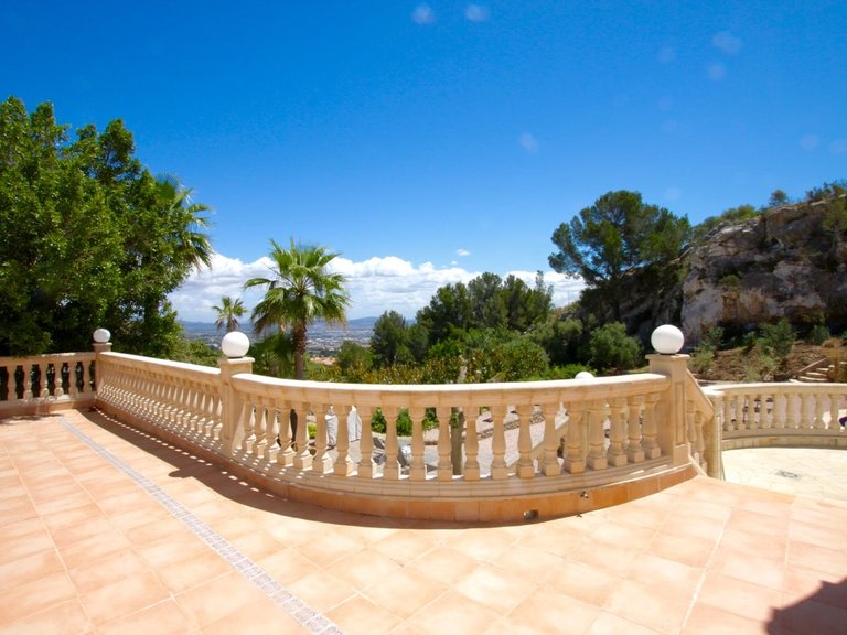 Villa for Sale in Son Vida, Balearic Islands 26