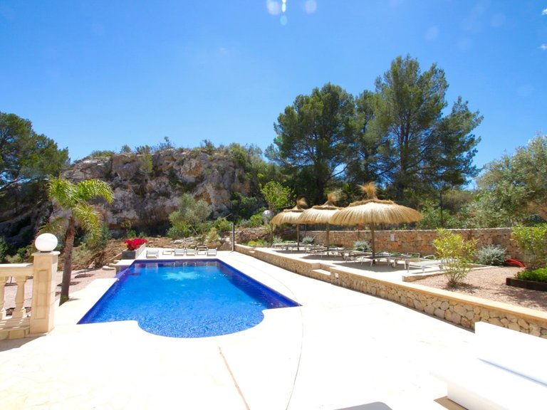 Villa for Sale in Son Vida, Balearic Islands 28