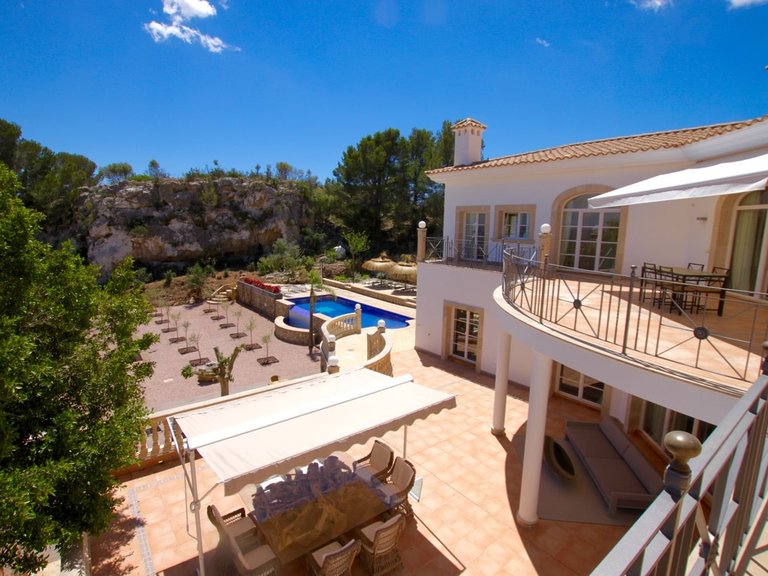 Villa for Sale in Son Vida, Balearic Islands 38