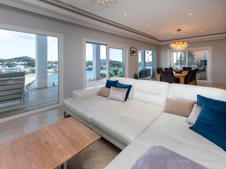 Villa for Sale in Santa Ponsa, Balearic Islands 7