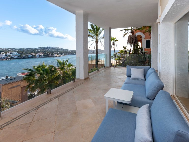 Villa for Sale in Santa Ponsa, Balearic Islands 5