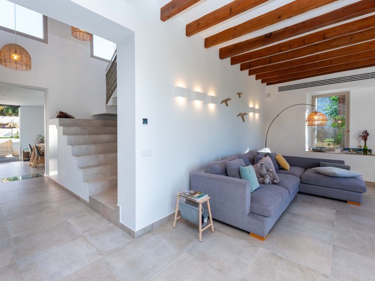 Villa for Sale in Calvià Village, Balearic Islands 5