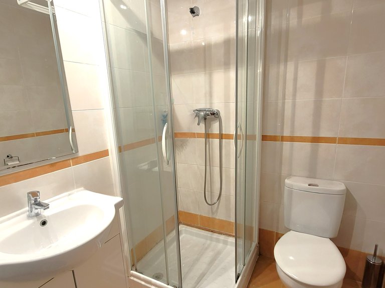 Apartment for Rent in Arenal & Can Pastilla, Balearic Islands 8