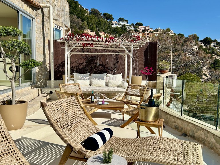 Apartment for Sale in Puerto De Andratx, Balearic Islands 2