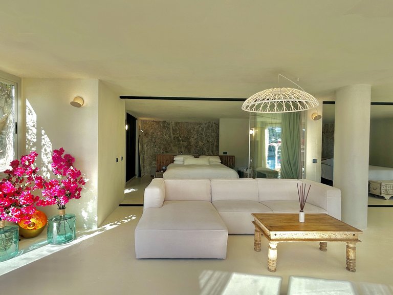 Apartment for Sale in Puerto De Andratx, Balearic Islands 4