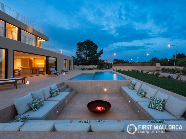 Villa for Sale in Son Gual, Balearic Islands 4