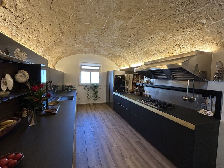 Villa for Sale in Establiments, Balearic Islands 11