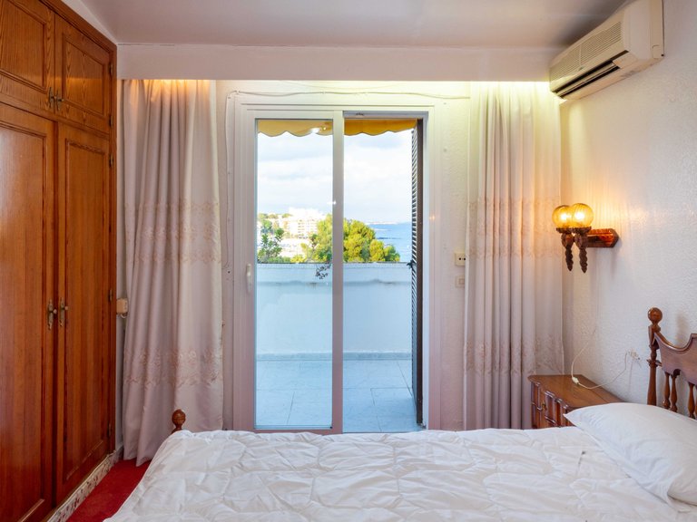 Villa for Sale in Palmanova, Balearic Islands 15