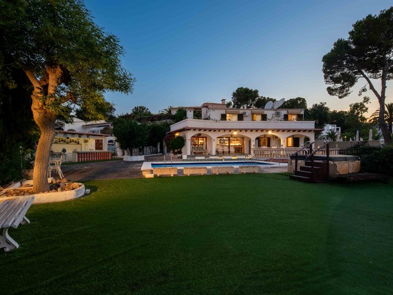 Villa for Sale in Palmanova, Balearic Islands 21